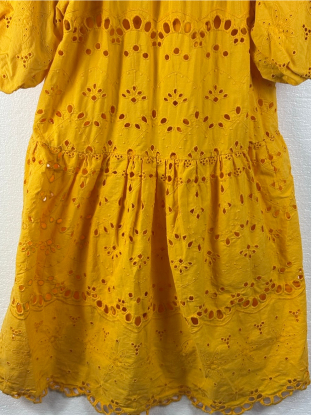 Anthropologie Tallulah Yellow Eyelet Tiered Short puff sleeves Mini Dress sz L - Picture 9 of 11